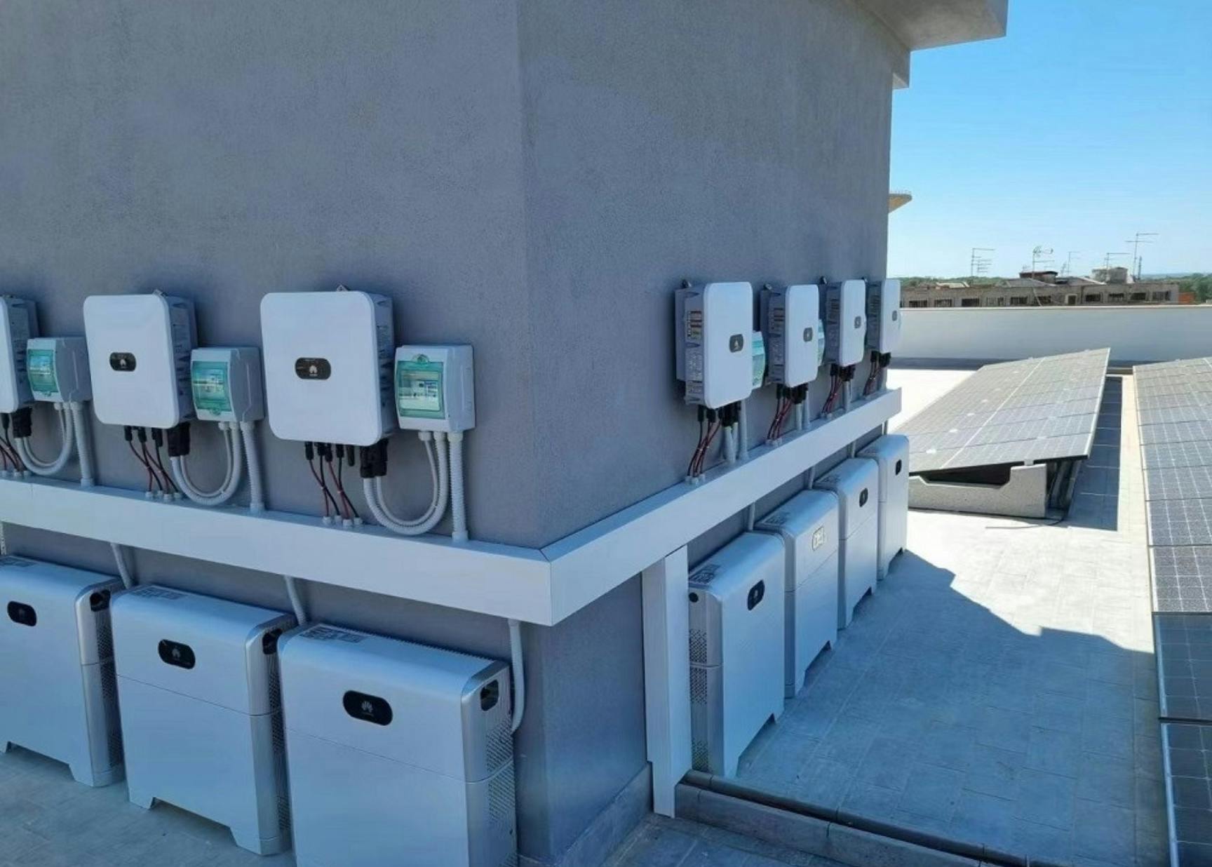 découvrez comment choisir la meilleure batterie solaire en 2025 pour un stockage d'énergie optimal. comparez les options, les caractéristiques et les conseils d'experts pour maximiser votre système solaire.