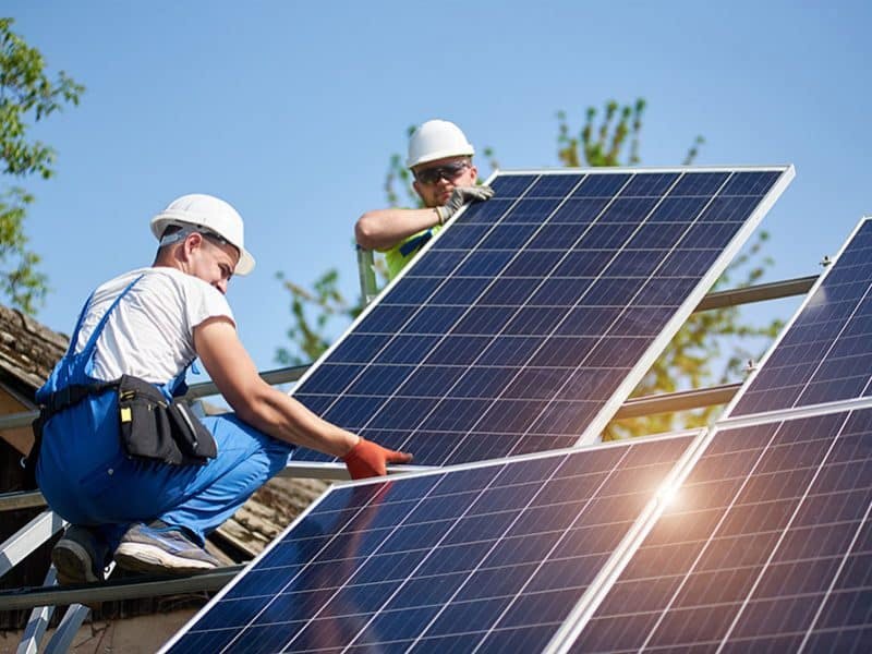 d&eacute;couvrez comment un installateur solaire rge vous accompagne dans la transition &eacute;nerg&eacute;tique gr&acirc;ce &agrave; des solutions solaires certifi&eacute;es, &eacute;conomiques et respectueuses de l'environnement.